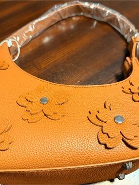 Women's  Leather Brown Floral Appliqué Shoulder Bag